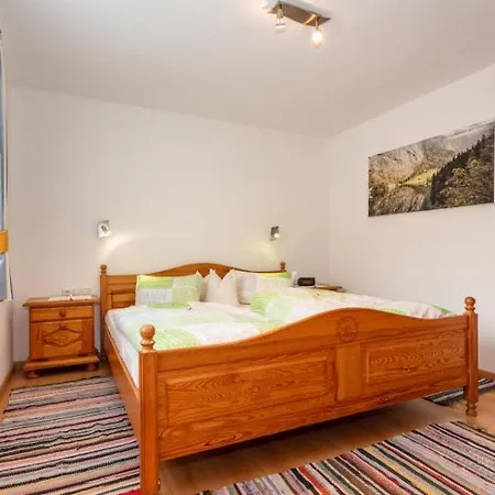 Haus Machreich 아파트