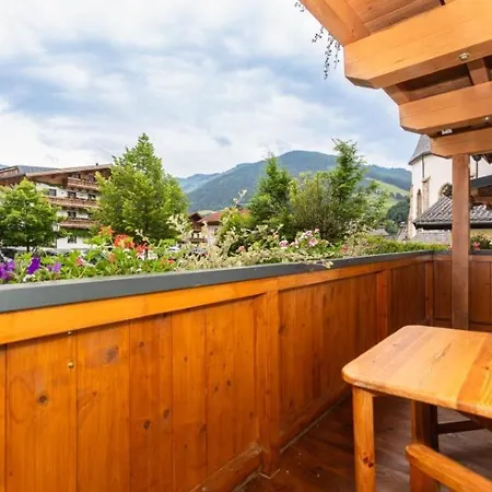 Haus Machreich 아파트