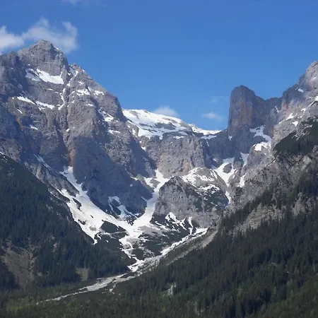 Haus Machreich 아파트